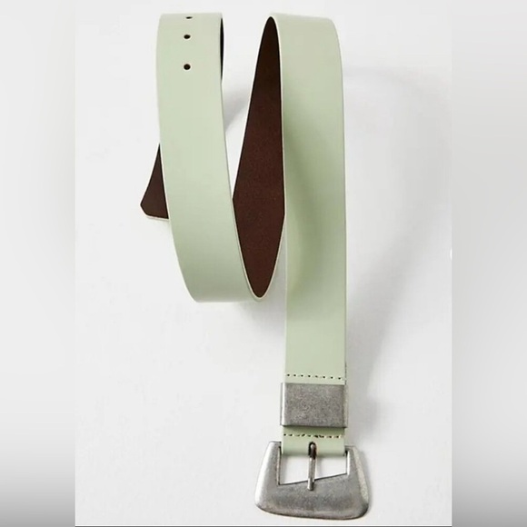 NWT Free People Siggy Leather Belt in Patina - Picture 2 of 4
